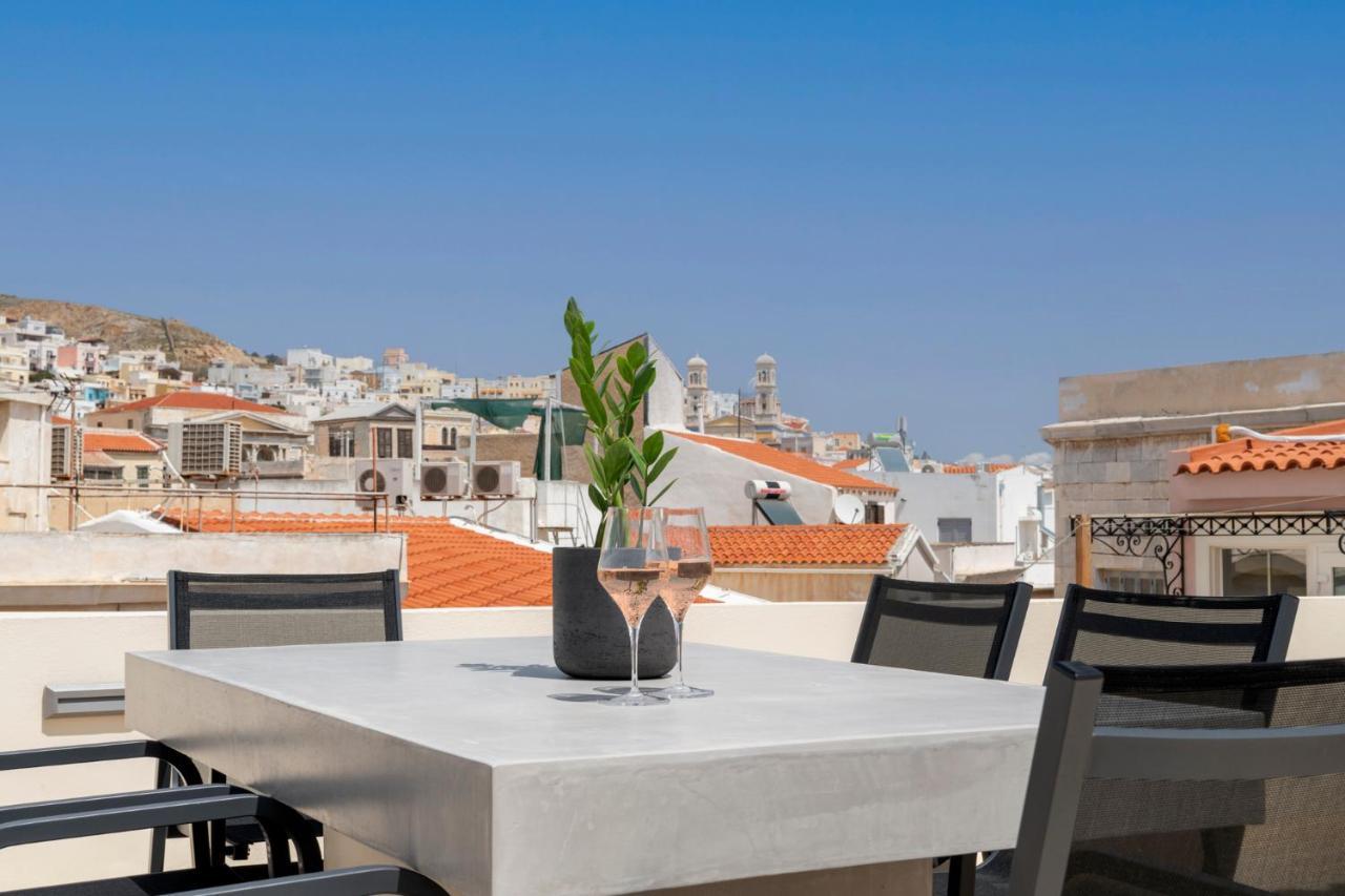 The Heart Of Syra - Your Home In Ermoupolis Екстер'єр фото
