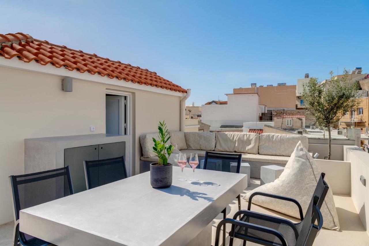 The Heart Of Syra - Your Home In Ermoupolis Екстер'єр фото