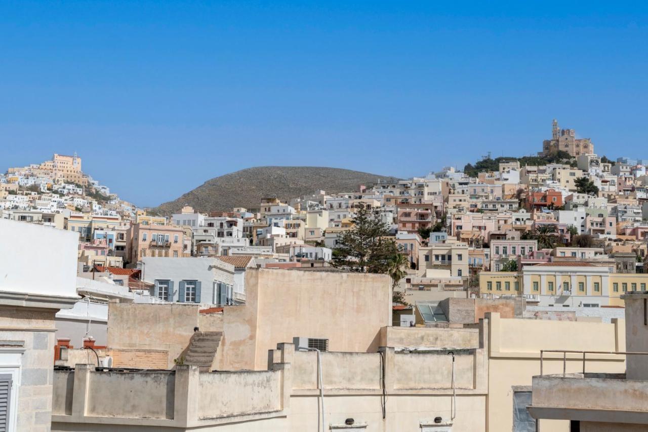 The Heart Of Syra - Your Home In Ermoupolis Екстер'єр фото