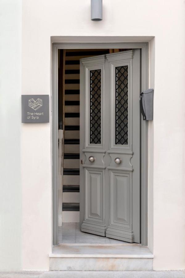 The Heart Of Syra - Your Home In Ermoupolis Екстер'єр фото