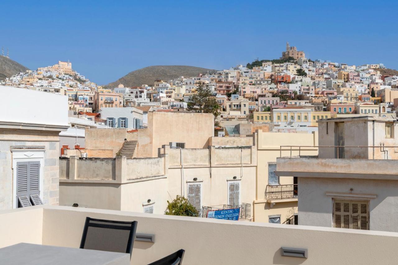 The Heart Of Syra - Your Home In Ermoupolis Екстер'єр фото